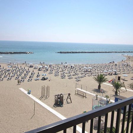 Tourist Residence San Benedetto del Tronto Eksteriør bilde