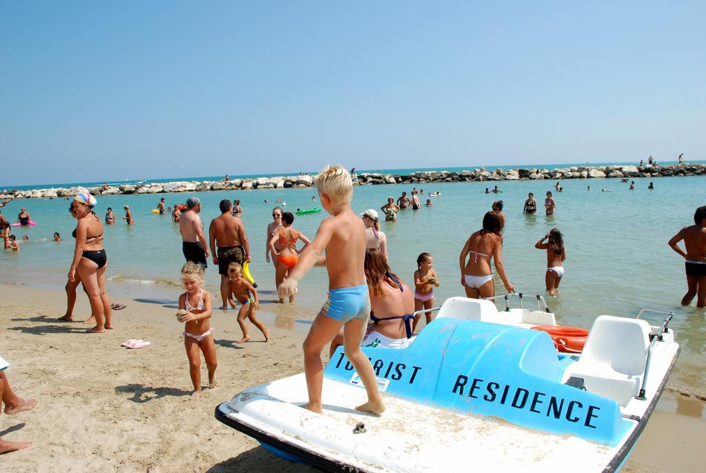 Tourist Residence San Benedetto del Tronto Eksteriør bilde